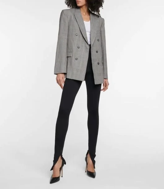 Read more about the article 5 Oversized Coats and Blazers to ace Winter Fashion