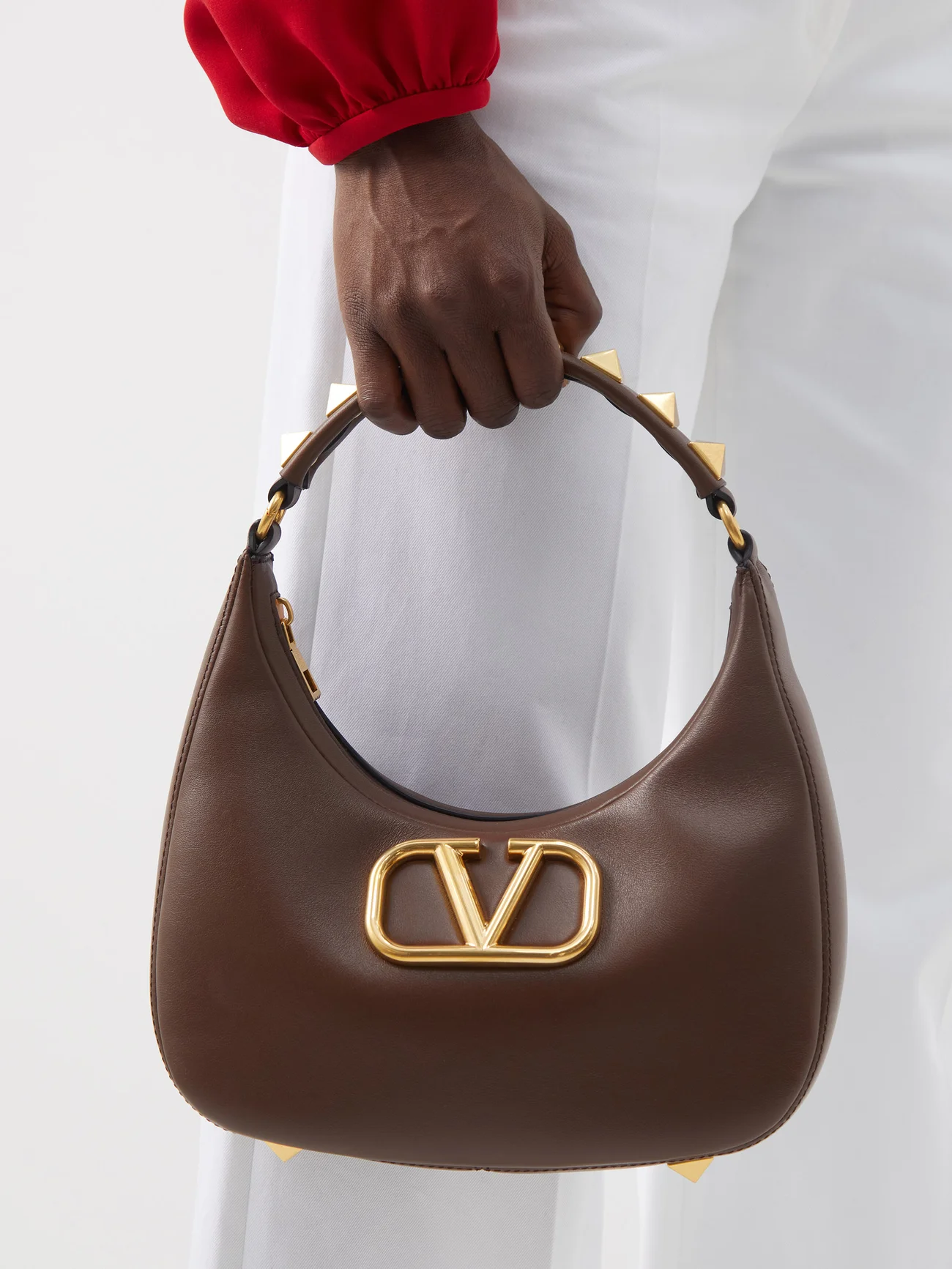 LV Melie MNG M41544 A fresh take on the hobo, the new Mélie is a must-have  addition to fashion-forward wardrobes. Lig…