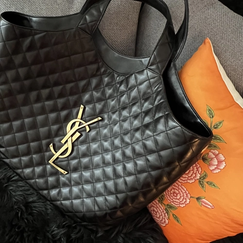 Hailey Bieber Wears Saint Laurent Icare Bag