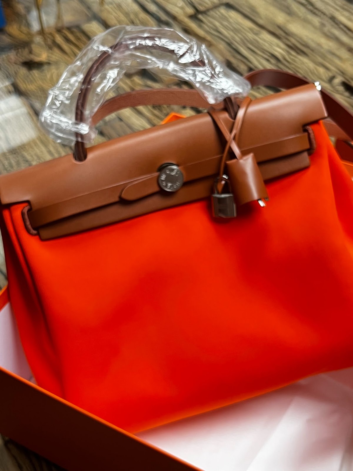 hermes herbag outfit