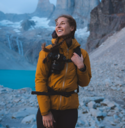 Read more about the article Best Hiking Outfits for Women in 2025/2026