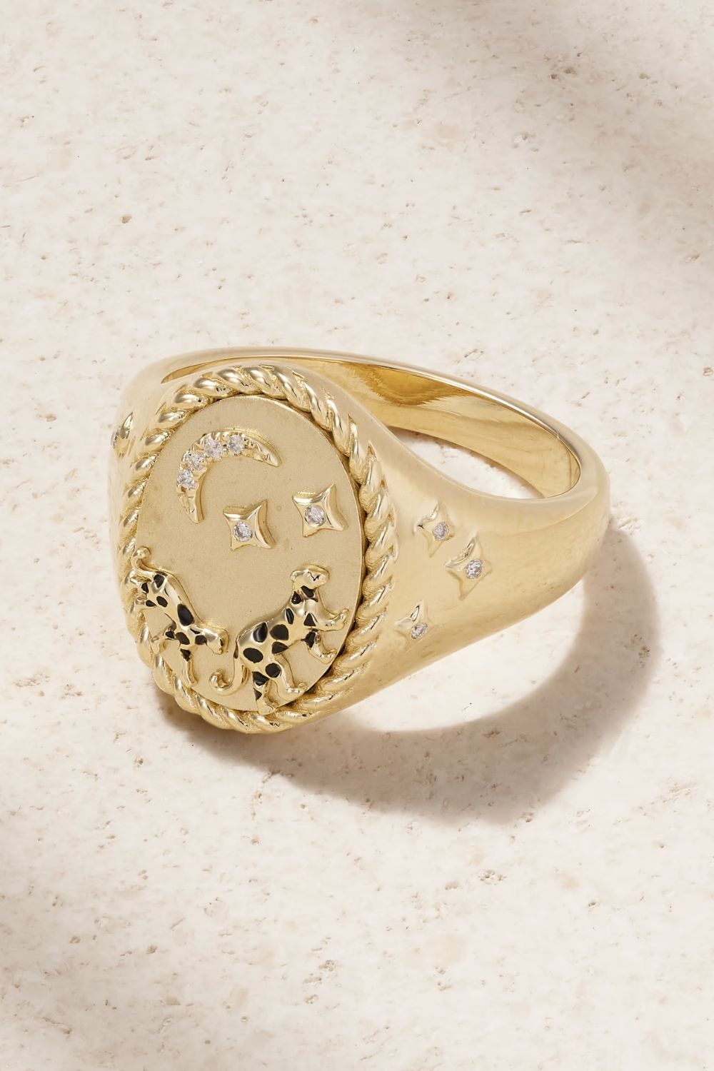 YVONNE LÉON Chevalière Ovale La Savane 9-karat gold, diamond and enamel ring