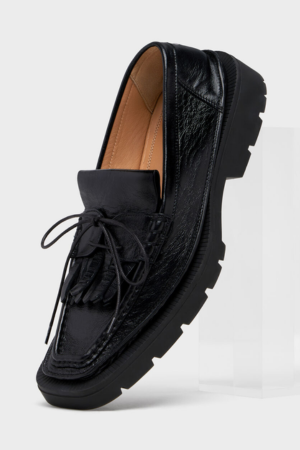 Level Fringed Loafers